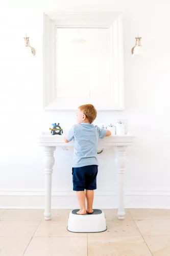 Prince Lionheart stepSTOOL fellépő - Flashbulb Fuchsia