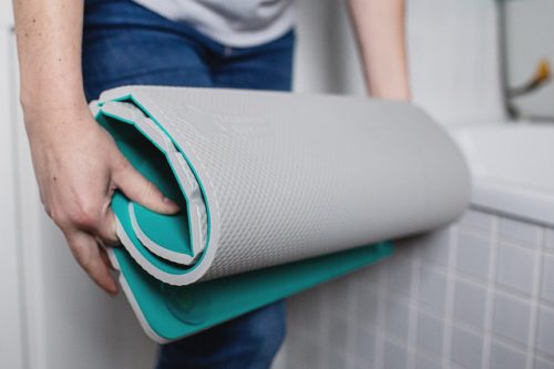 Tommee Tippee térd és könyökalátét a fürdetéshez - BOMBA ÁR!