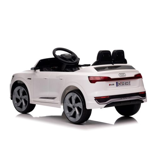 Chipolino Audi SQ8 elektromos autó - white