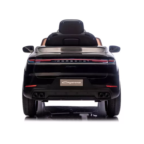 Chipolino Porsche Cayenne elektromos autó bőr üléssel - black