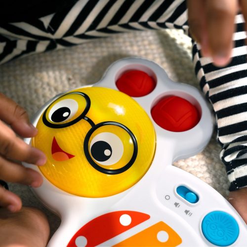 Baby Einstein Zenélő játék xilofon, Cal’s Curious Keys™, 12 hó+