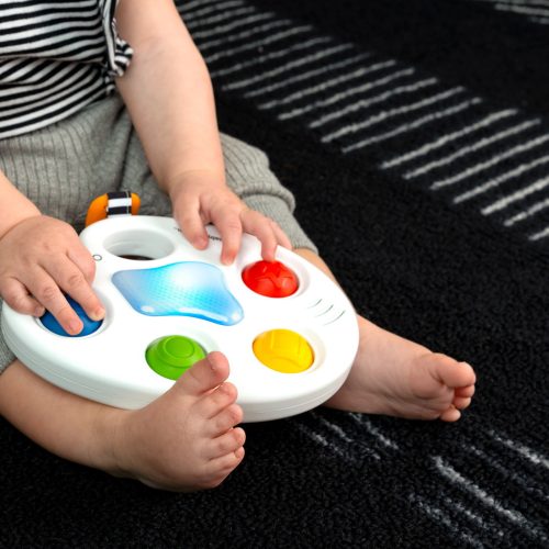 BABY EINSTEIN Zenélő érzékszervi játék Color Palette Popper - 6-36hó