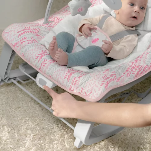 INGENUITY Rezgő pihenőszék 3 az 1-ben Keep Cozy 0m+ 18kg-ig - Lily