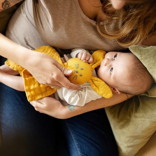 Petite&Mars Bambusz muszlin szundikendő, Hugo Intense Ochre, 0 hó+