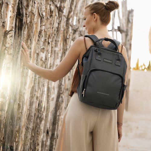 PETITE&MARS Pelenkázó hátizsák babakocsihoz Jack - Catchthemoment sorozat - Ultimate Grey