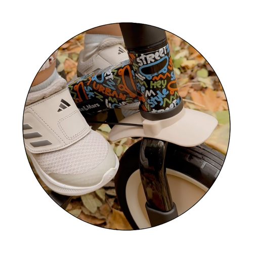 Petite&Mars Multifunkciós 5 az 1-ben Turbo tricikli – limitált Green Twist kiadás