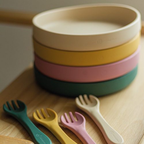 Petite&Mars Szilikon tányér tapadókoronggal, Take&Match, Desert Sand, 6 hó+