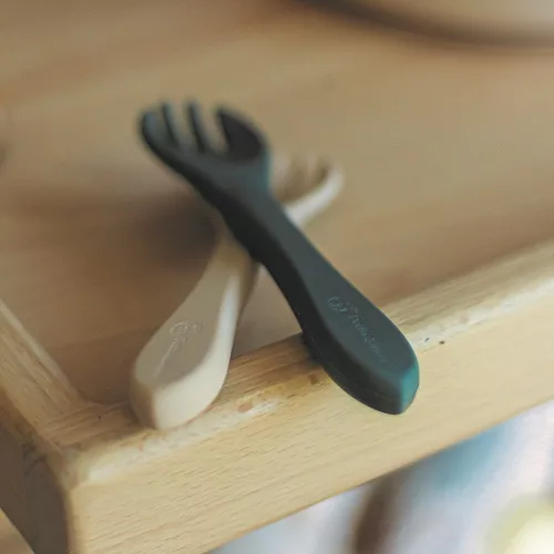 Petite&Mars Szilikon evőeszközök Take&Match Bitter Cocoa 6m+