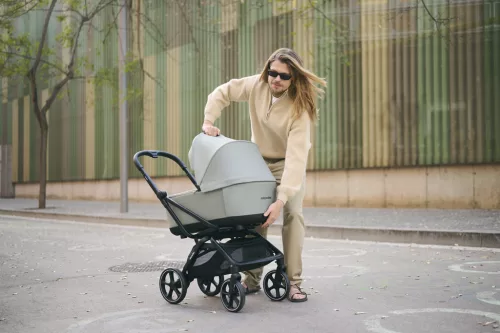 EASYWALKER Sport babakocsi Rockey M - Pure Black