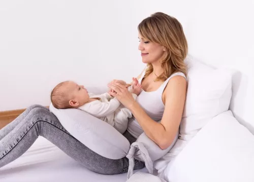BABYMATEX Moon szoptatós párna muszlin 260 cm - világosszürke