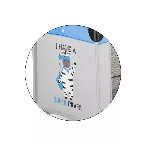 PETITE&MARS Utazóágy Koot matraccal Foldie, Zebra Super Power