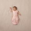 ERGOPOUCH 2 az 1-ben pólya és alvózsák Cocoon Daisies 0-3 hó, 3-6 kg, 0,2 tog