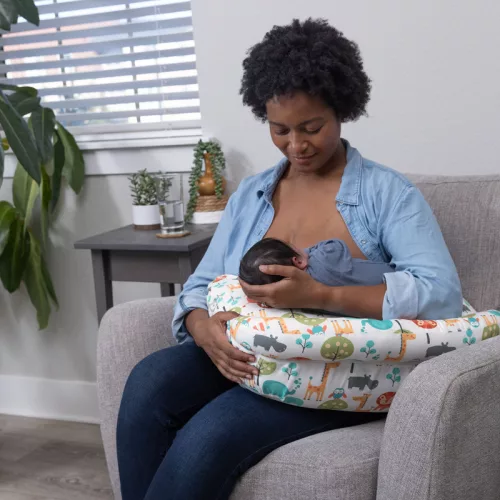 Chicco Boppy Deluxe szoptatós párna formatartó töltettel - rózsaszín