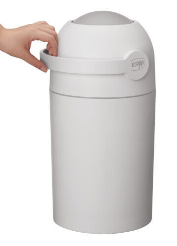 Chicco Pelenkatároló konténer innovatív zárral