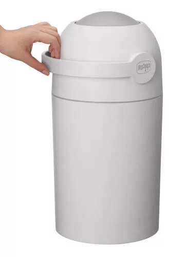 Chicco Pelenkatároló konténer innovatív zárral