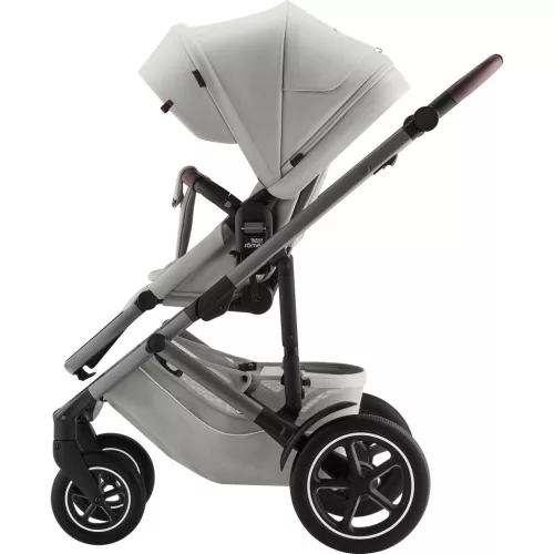 Britax Römer set multifunkciós babakocsi Smile 5Z + mózeskosár Lux Linen Grey