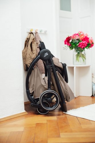 Britax Römer Rio Style 2az1-ben babakocsi +Baby Safe Core hordozó + bázistalp - Carbon Black