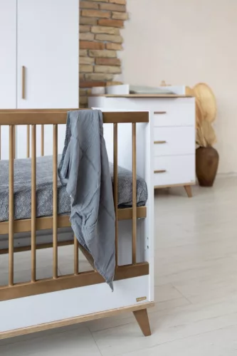 Faktum FLIP White & Oak 120-as babaágy - fehér