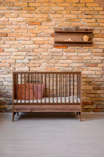 Faktum Nest Walnut Átalakítható 140-es babaágy (2 doboz) - mogyoró