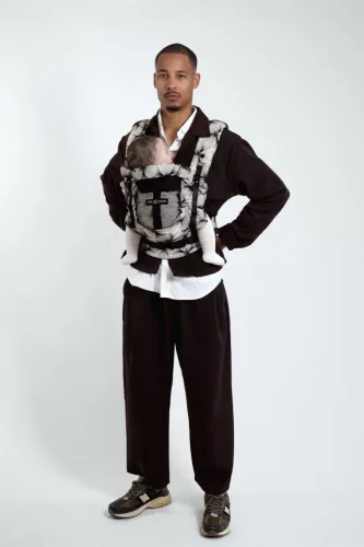 LoveRadius Physio 2. babahordozó Black Orchid