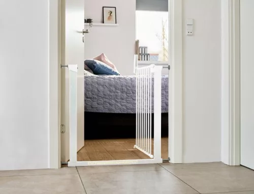 DogSpace Lassie nyomás rögzítő kapu rács kutyáknak 73-80cm - fehér