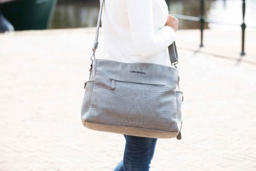 Pelenkázó táska Copenhagen Croco Grey krokodíl minta