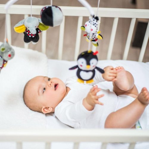 BabyOno Zenélő-forgó utazóágyra és fa kiságyra, Álomcsapat, 636, C:MORE