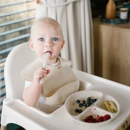 BabyOno háromrekeszes szilikon tányér tapadó aljú - bézs 1482/04