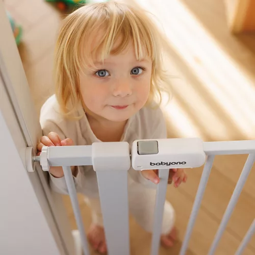 BabyOno Ajtórács fém toldalékkal 75-96cm 1681