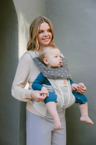 Ergobaby 360 Fogzókendő - Chalkboard Stars / Csillagos