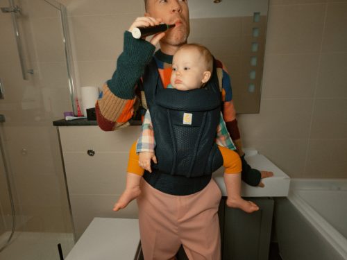 Ergobaby Omni Deluxe Mesh Hordozó: Midnight Blue / Kék