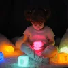Cloud b Cube B hordozható éjszakai lámpa - Lily az unikornis