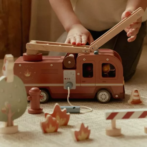 Little Dutch tűzoltó autó kiegészítőkkel