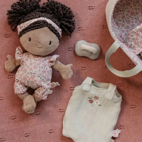 Little Dutch baby Evi mózeskosárban